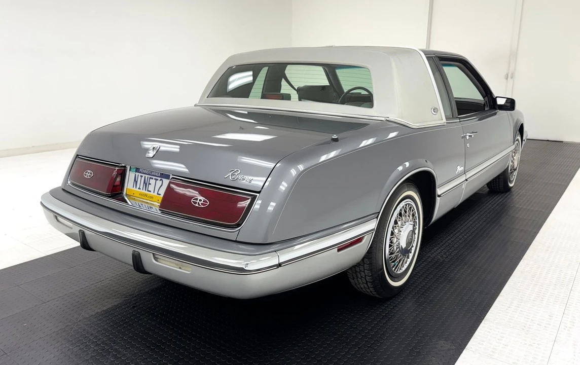 1992 Buick Riviera 4th-7th Gen - Image 5 of 12