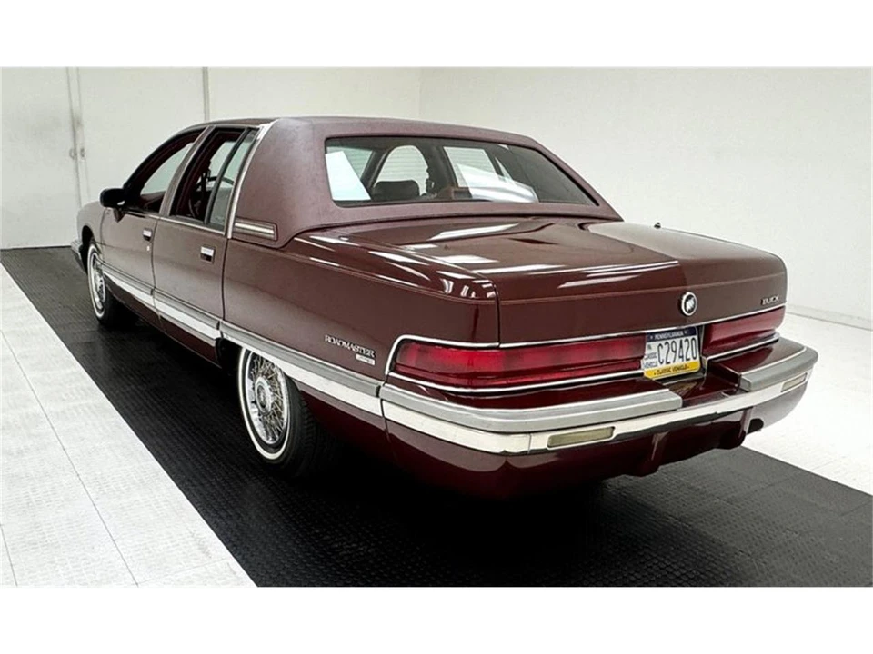 1992 Buick Roadmaster - Image 3 of 31