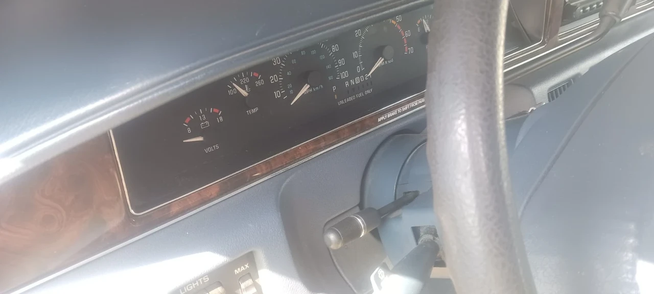 1992 Buick Roadmaster - Image 12 of 21