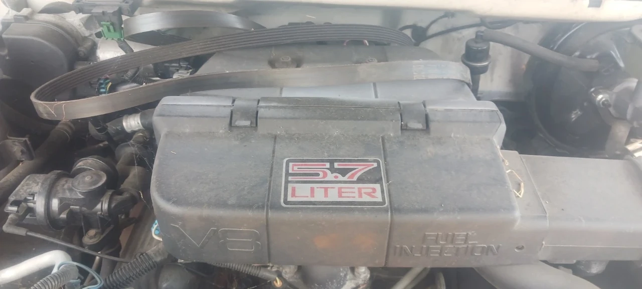 1992 Buick Roadmaster - Image 15 of 21