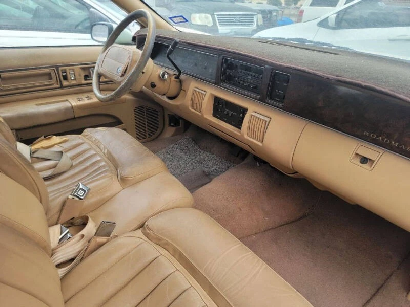 1992 Buick Roadmaster - Image 3 of 21
