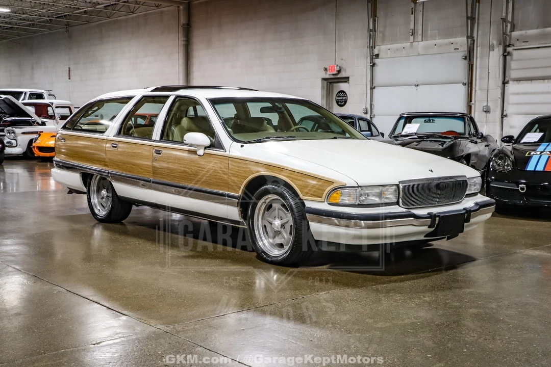 1992 Buick Roadmaster - Image 13 of 21