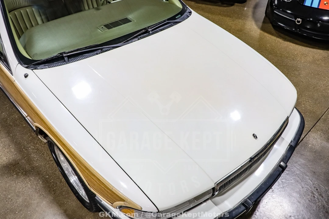 1992 Buick Roadmaster - Image 15 of 21