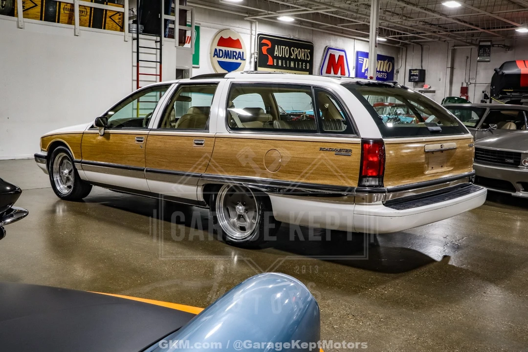 1992 Buick Roadmaster - Image 7 of 12