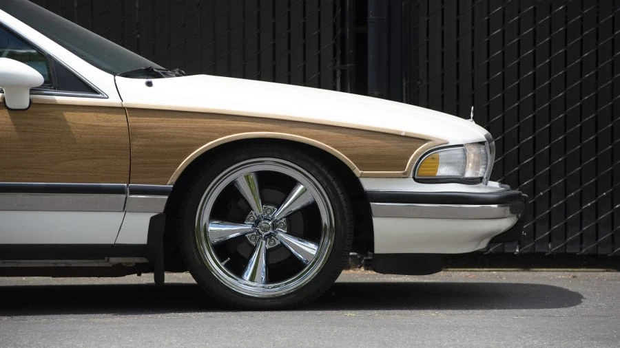 1992 Buick Roadmaster - Image 9 of 29
