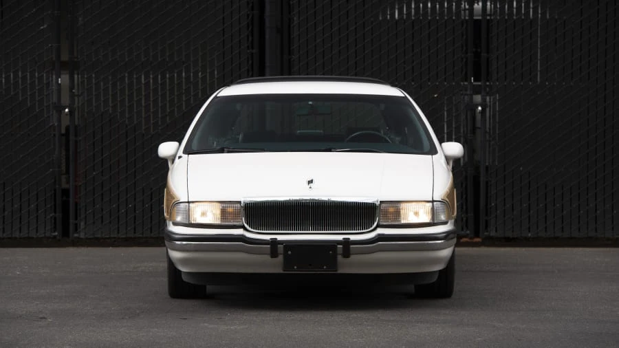 1992 Buick Roadmaster - Image 15 of 29