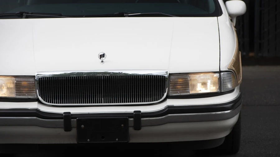 1992 Buick Roadmaster - Image 21 of 29