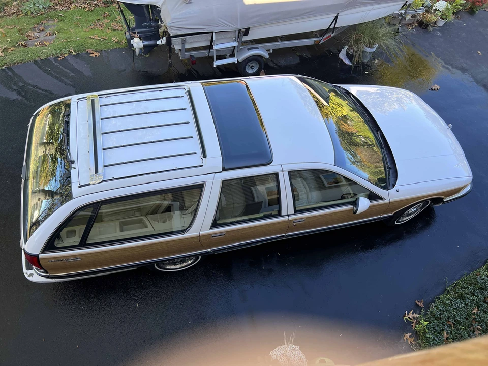 1992 Buick Roadmaster - Image 9 of 31