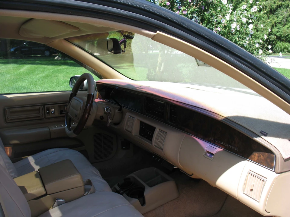 1992 Buick Roadmaster - Image 20 of 31