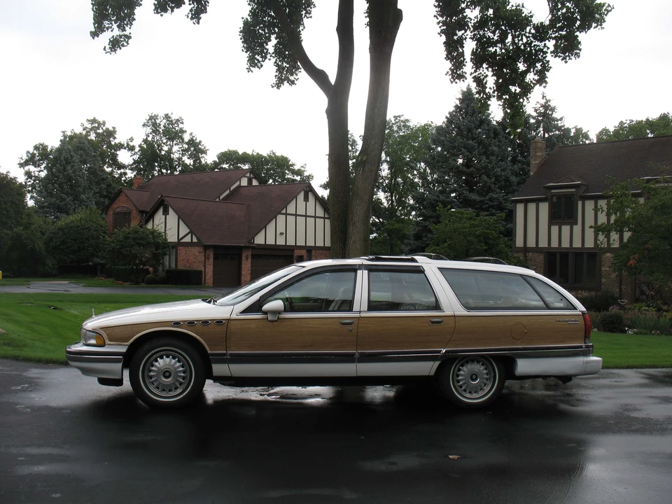 1992 Buick Roadmaster - Image 6 of 31