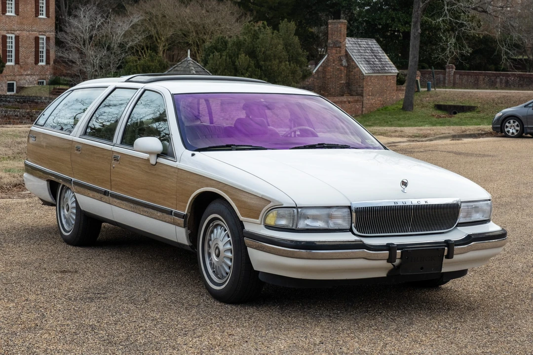 1992 Buick Roadmaster - Image 14 of 31