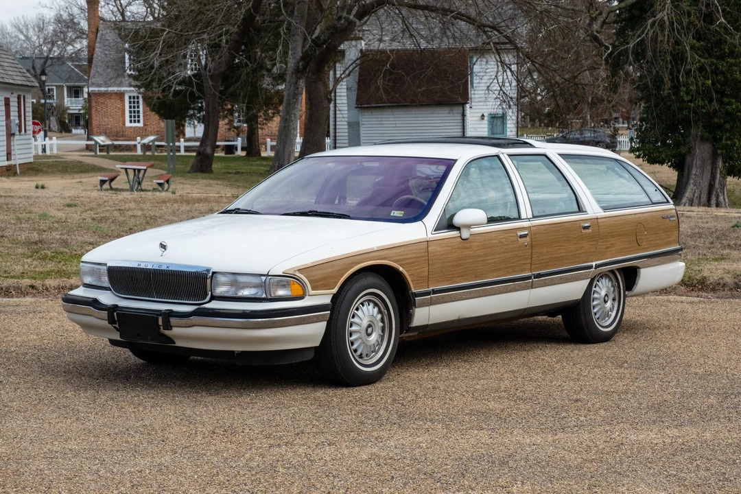 1992 Buick Roadmaster - Image 12 of 31