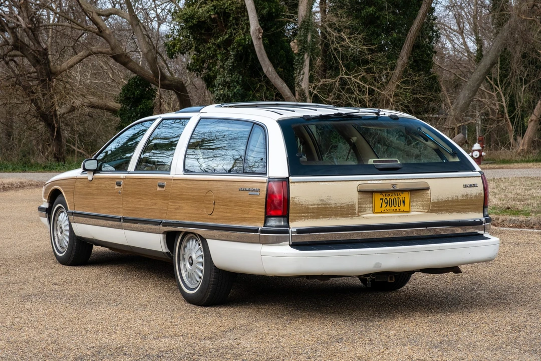 1992 Buick Roadmaster - Image 8 of 31