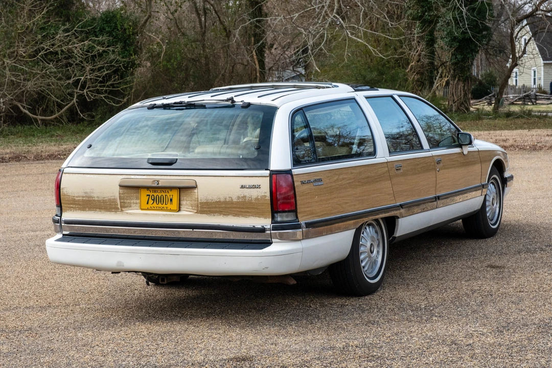 1992 Buick Roadmaster - Image 6 of 31