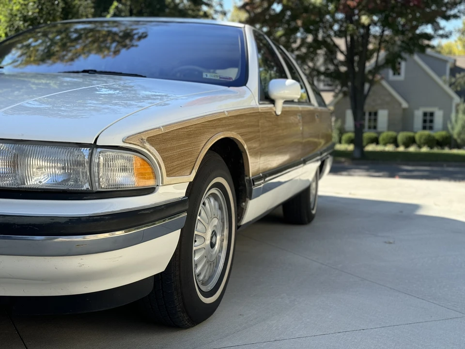 1992 Buick Roadmaster - Image 7 of 31