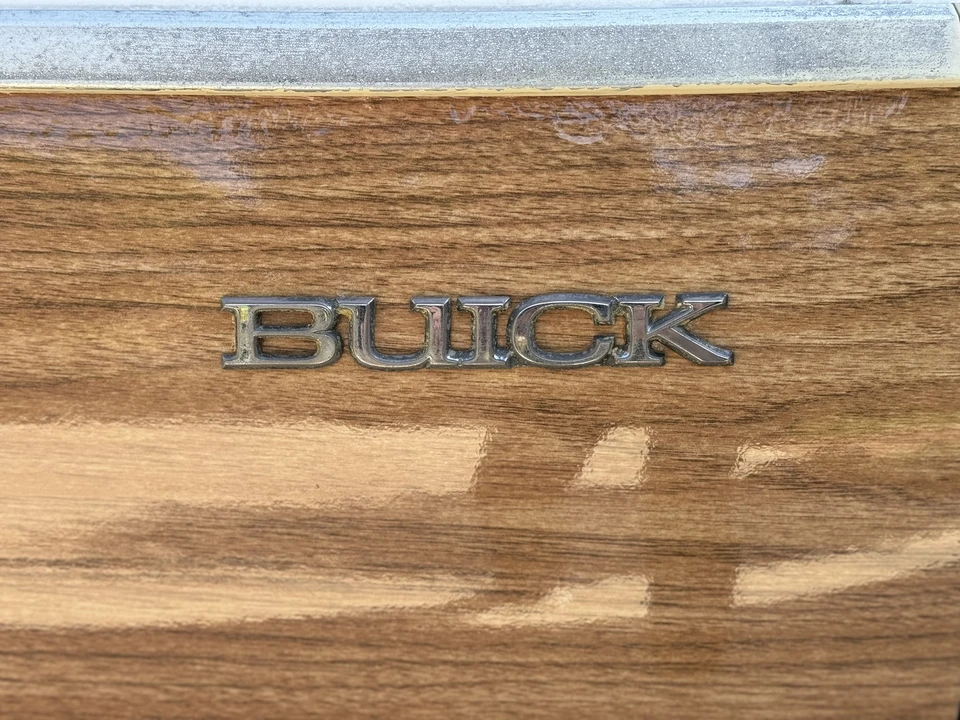 1992 Buick Roadmaster - Image 24 of 31
