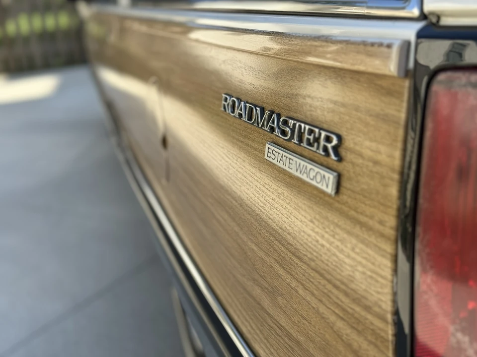 1992 Buick Roadmaster - Image 26 of 31