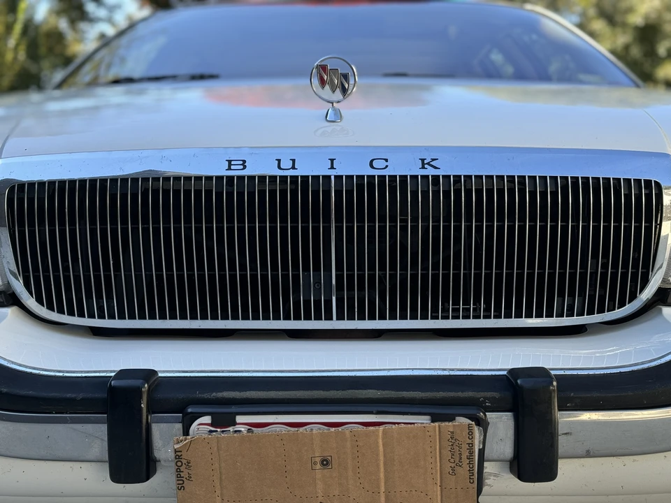 1992 Buick Roadmaster - Image 14 of 31