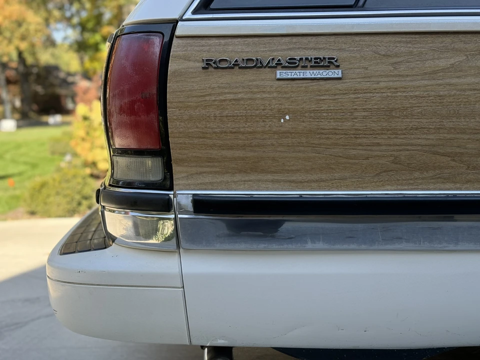 1992 Buick Roadmaster - Image 19 of 31