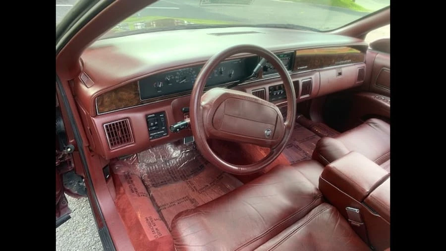 1992 Buick Roadmaster - Image 4 of 12