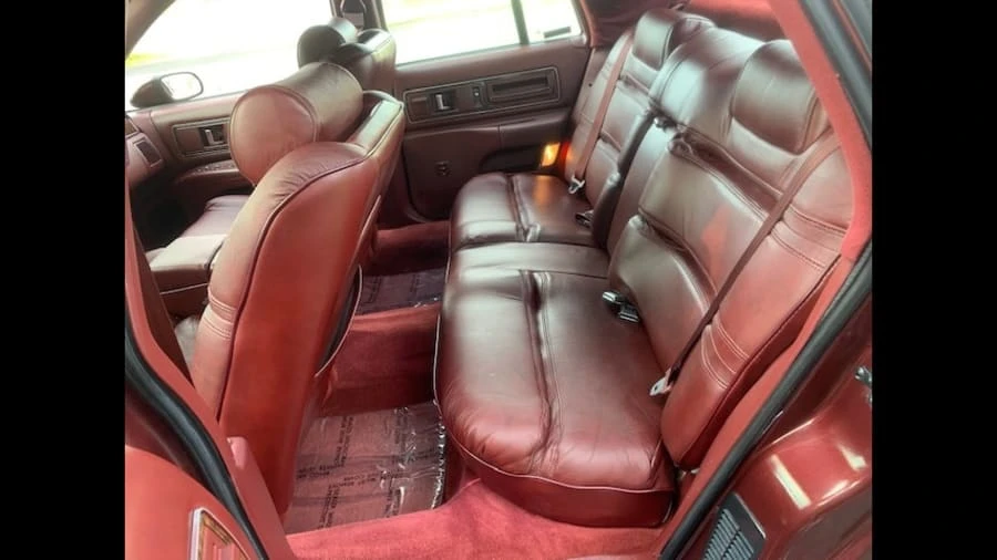 1992 Buick Roadmaster - Image 6 of 12
