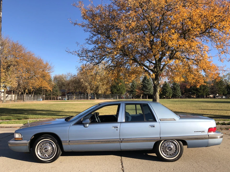 1992 Buick Roadmaster - Image 10 of 31