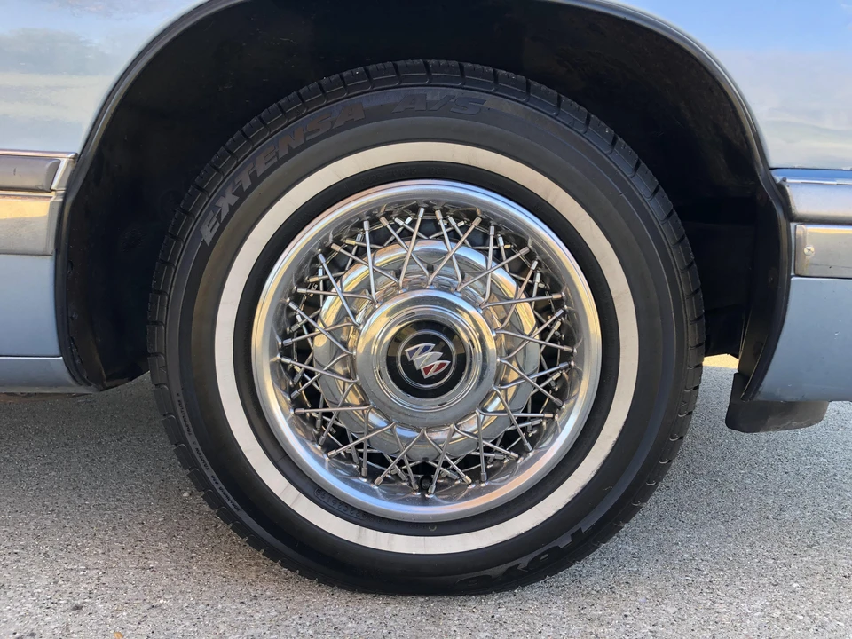 1992 Buick Roadmaster - Image 30 of 31