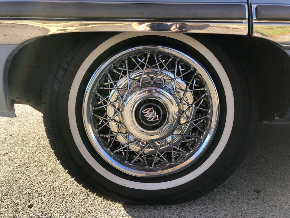 1992 Buick Roadmaster - Image 29 of 31