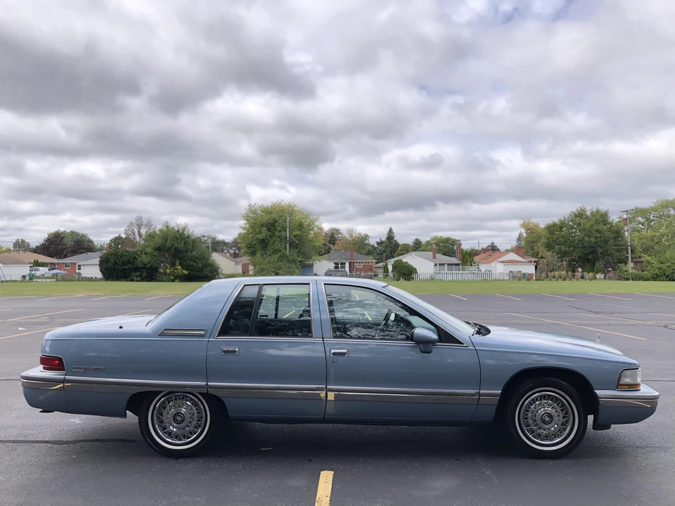 1992 Buick Roadmaster - Image 15 of 31