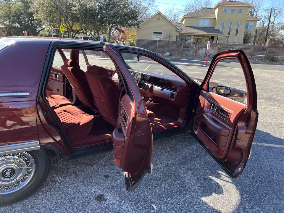 1992 Buick Roadmaster - Image 20 of 31