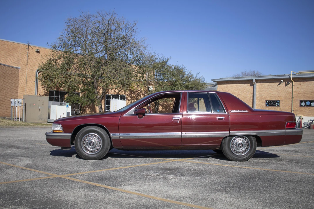 1992 Buick Roadmaster - Image 8 of 31