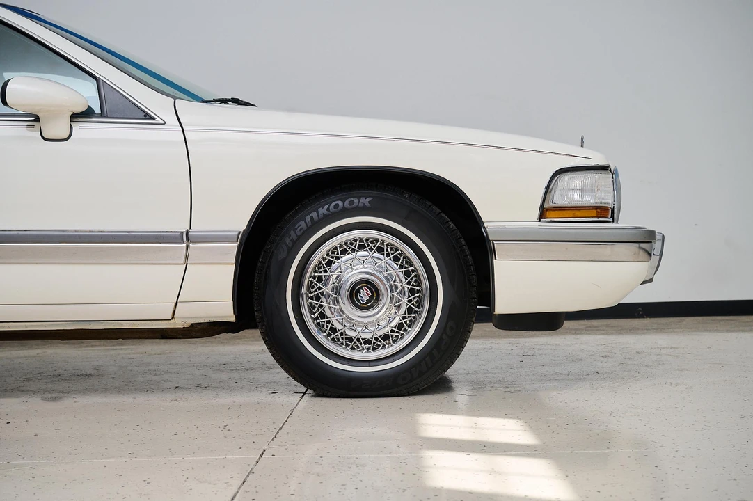 1992 Buick Roadmaster - Image 14 of 31