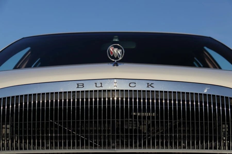 1992 Buick Roadmaster - Image 8 of 31