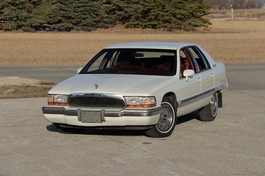 1992 Buick Roadmaster - Image 14 of 31