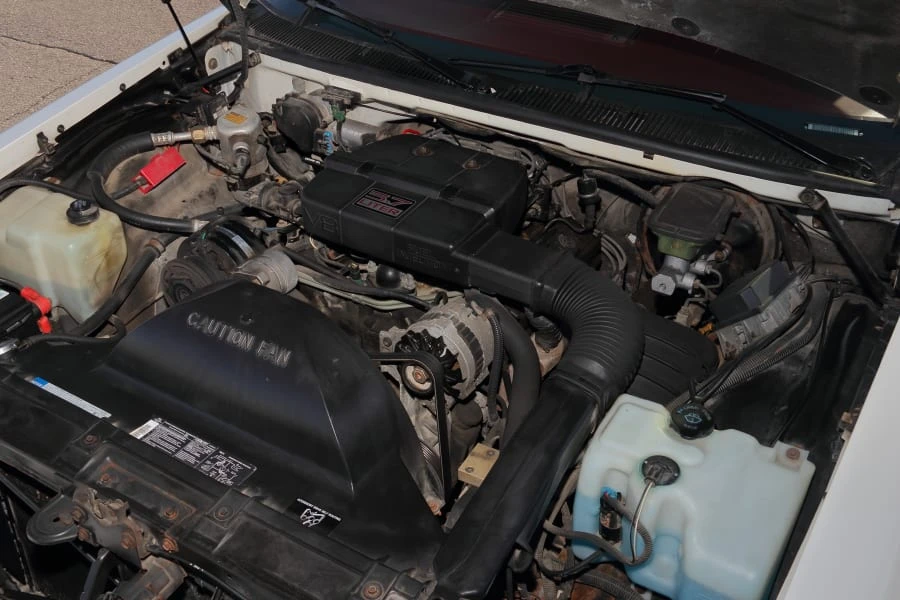 1992 Buick Roadmaster - Image 29 of 31
