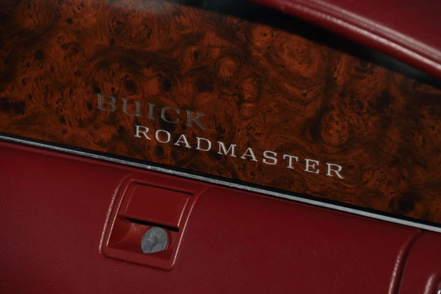 1992 Buick Roadmaster - Image 21 of 31