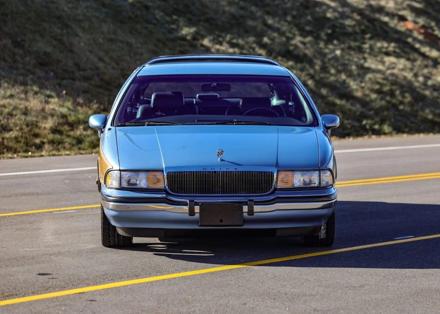 1992 Buick Roadmaster - Image 3 of 31