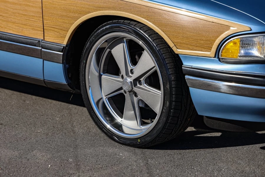 1992 Buick Roadmaster - Image 20 of 31