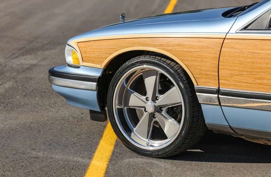 1992 Buick Roadmaster - Image 23 of 31