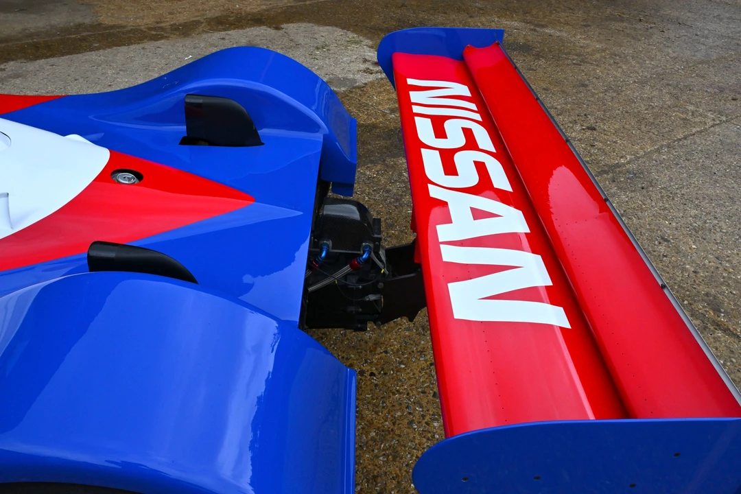 Nissan - Image 12 of 31