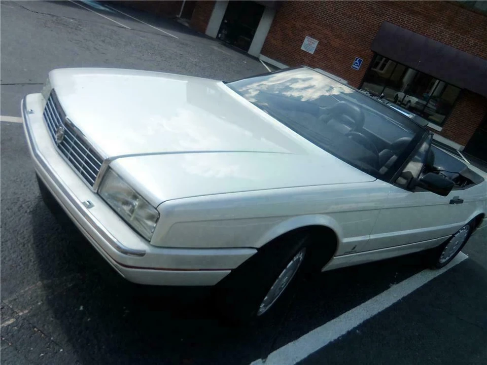 1992 Cadillac Allante - Image 2 of 5