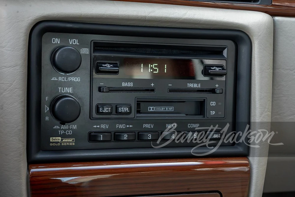 1992 Cadillac Seville - Image 3 of 7