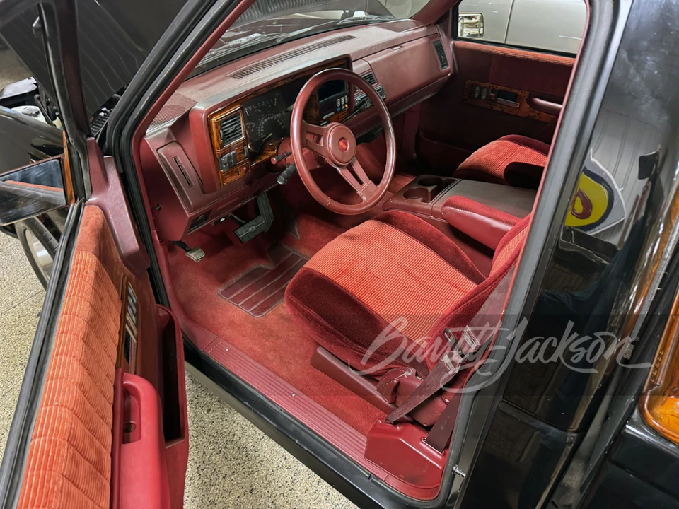 1992 Chevrolet 454 SS - Image 7 of 10