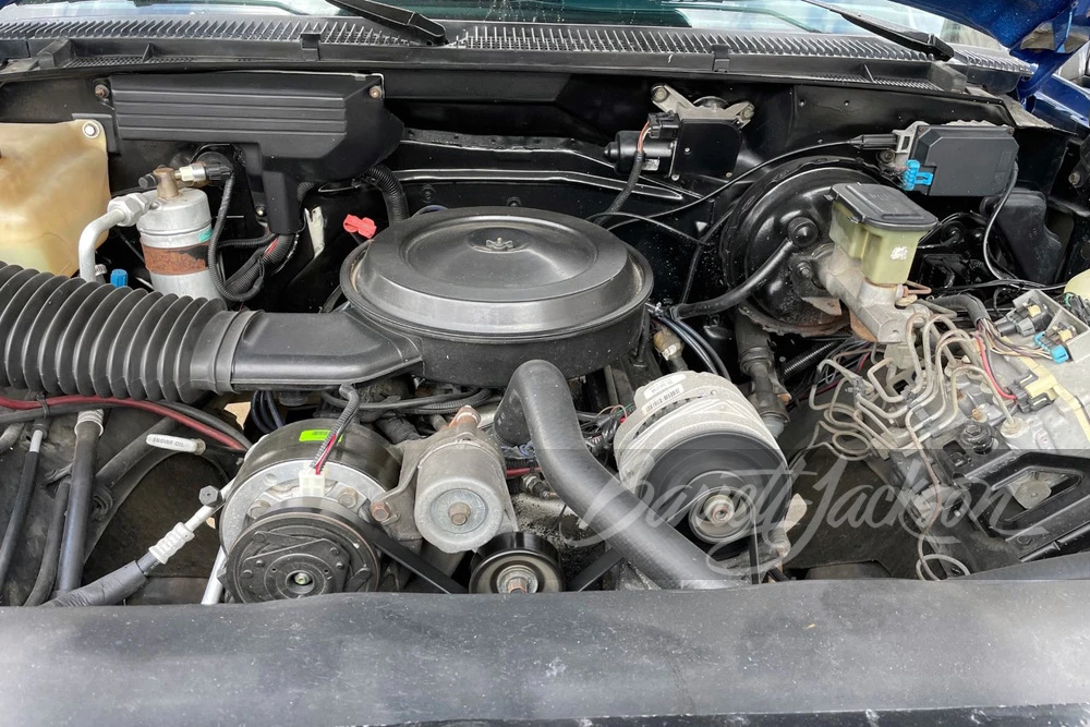1992 Chevrolet K5 Blazer 3rd Gen - Image 3 of 13