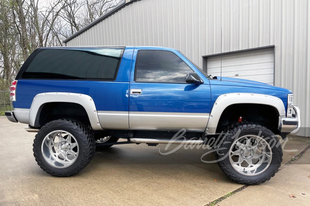 1992 Chevrolet K5 Blazer 3rd Gen - Image 5 of 13
