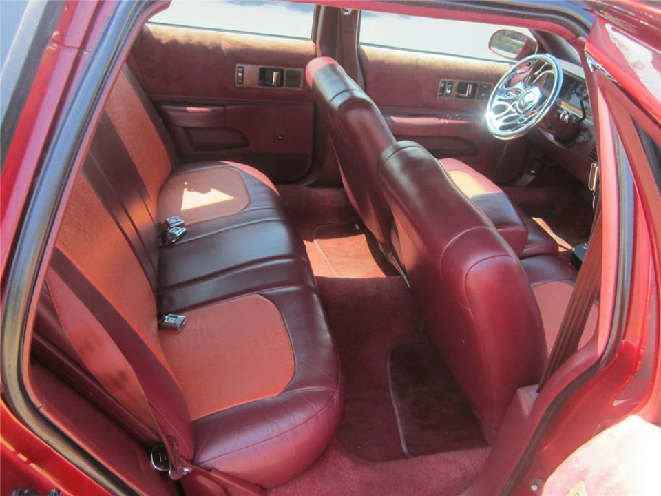 1992 Chevrolet Caprice - Image 4 of 5
