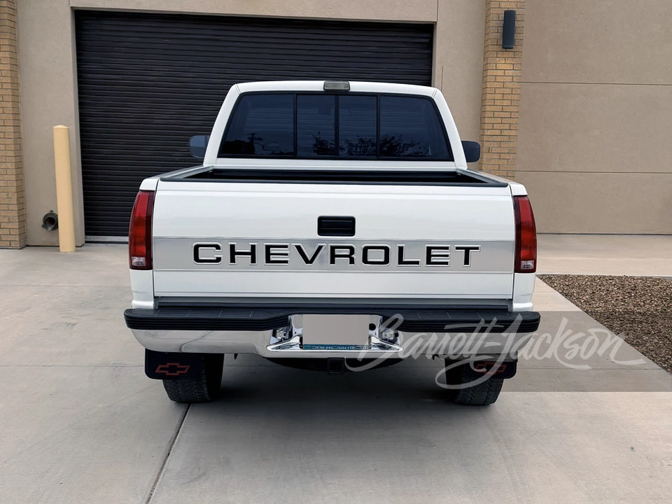 1992 Chevrolet C/K 4th Gen - Image 4 of 31