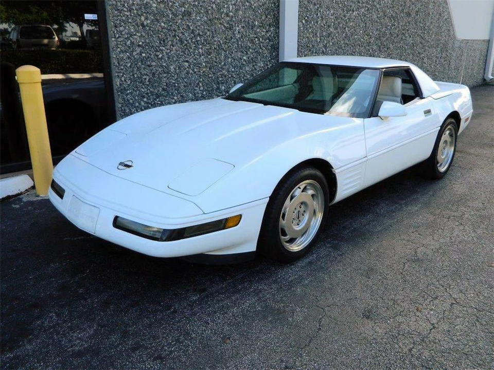 1992 Chevrolet Corvette C4 - Image 2 of 5