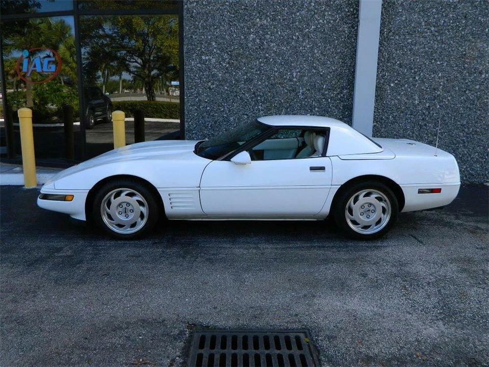 1992 Chevrolet Corvette C4 - Image 5 of 5