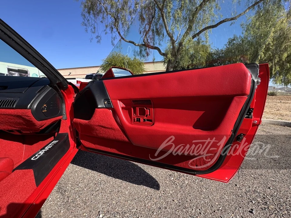 1992 Chevrolet Corvette C4 - Image 10 of 19